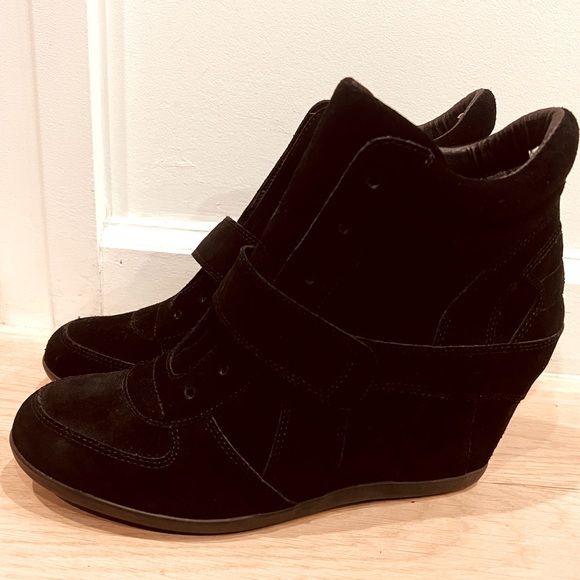 Bowie wedge sneaker - icon of Ash brand size 9 limited addition - Picture 1 of 4